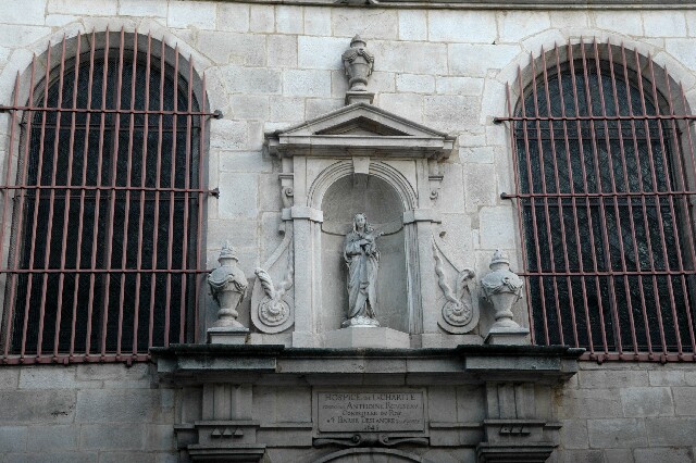min 2007 12 15 beaune archi 115